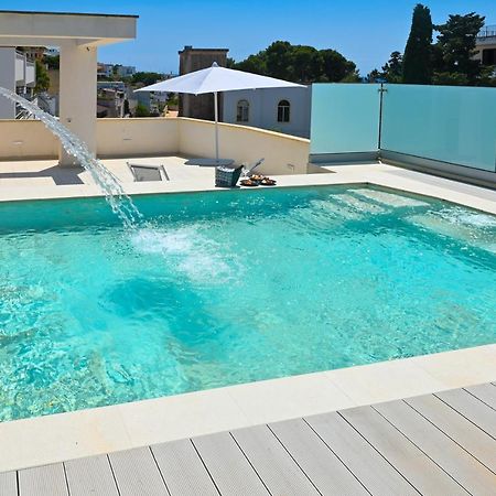 Perle Marine Suite Apartments Castro  Exteriér fotografie